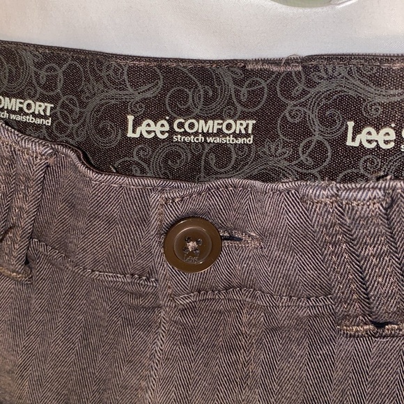 Lee Comfort Stretch slacks brownish Size 6 - Picture 4 of 7